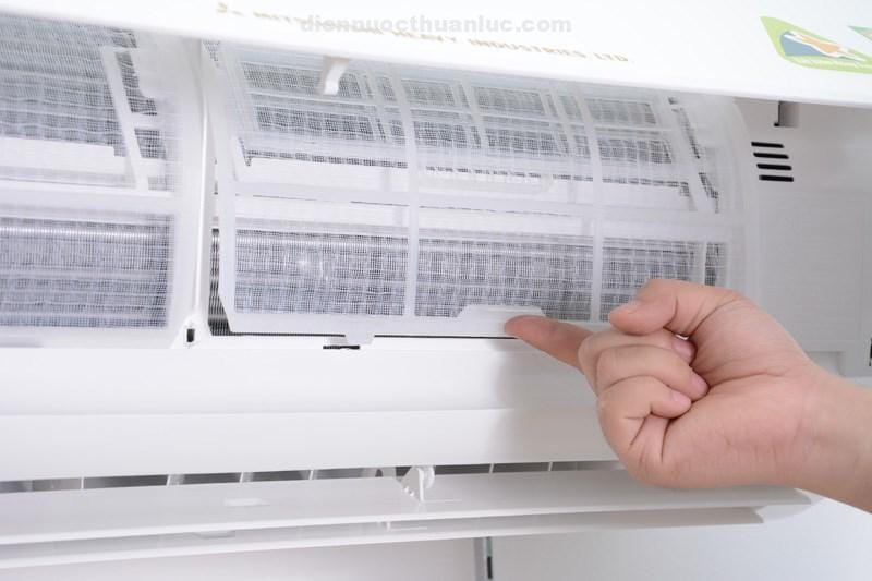 May-lanh-Mitsubishi-SRK10YL-S5-sl7