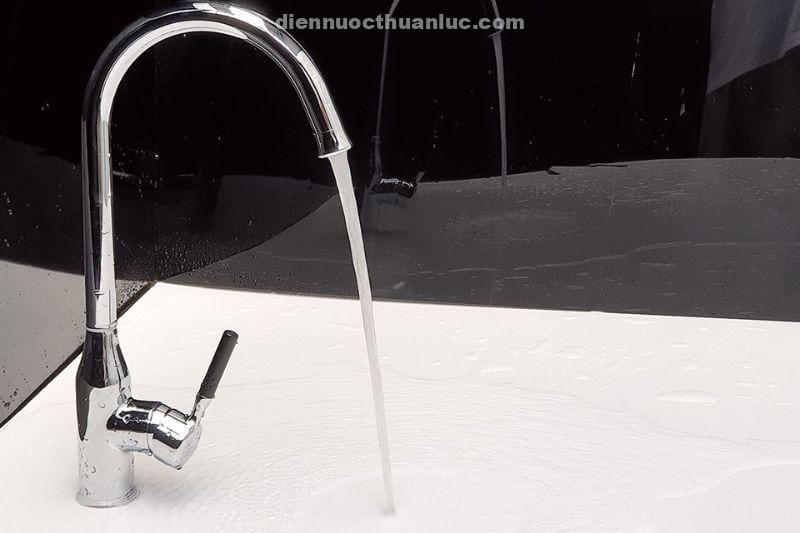 anh-thuc-te-voi-rua-chen-nong-lanh-can-xoay-360-do-el-km04-eurolife-2