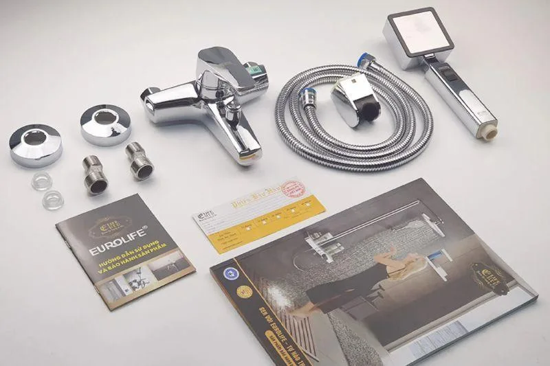 Bộ sản phẩm đầy đủ bao gồm củ sen nóng lạnh EL-IRIS01 Eurolife