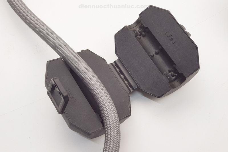 bong-tro-luc-voi-rua-chen-nong-lanh-day-keo-el-km06-eurolife