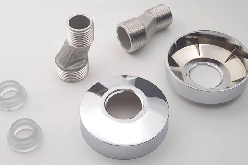 chan-quy-va-nap-chup-cu-sen-nong-lanh-el-ros01-eurolife