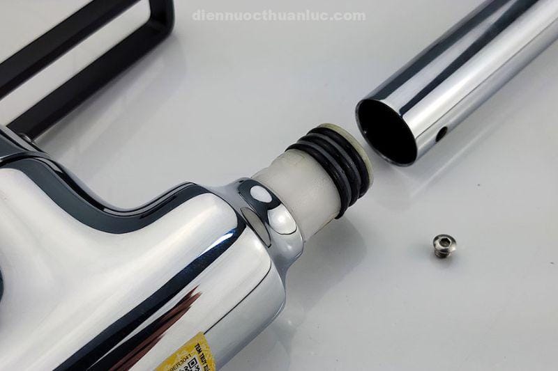 o-bi-quay-o-co-ong-voi-rua-chen-nong-lanh-el-km13-eurolife Ổ bi quay ở cổ ống vòi rửa chén nóng lạnh EL-KM13 Eurolife