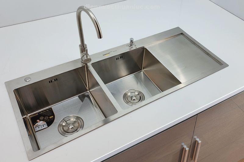 anh-thuc-te-chau-rua-chen-inox-el-hm12050-eurolife-1 Ảnh thực tế Chậu rửa chén inox EL-HM12050 Eurolife