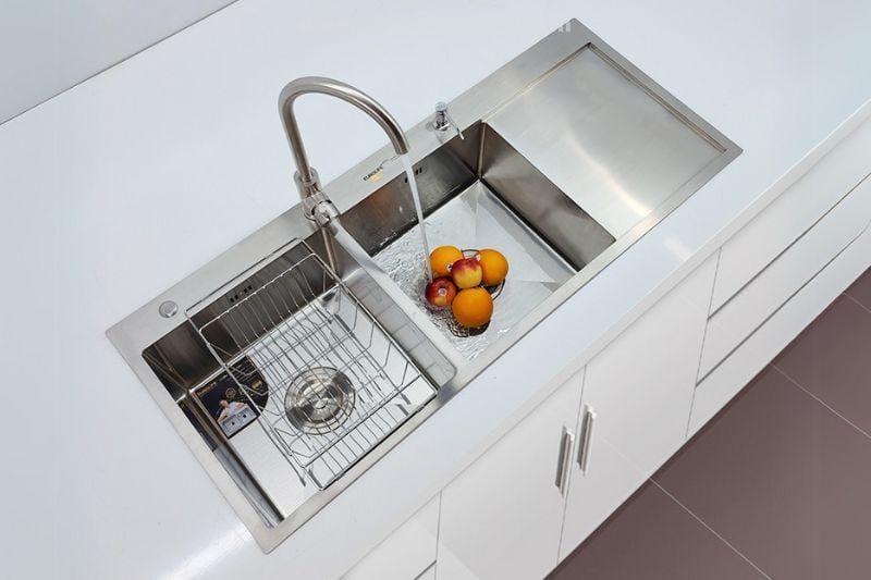 anh-thuc-te-chau-rua-chen-inox-el-hm12050-eurolife-2 Thực tế lắp đặt Chậu rửa chén inox EL-HM12050 Eurolife