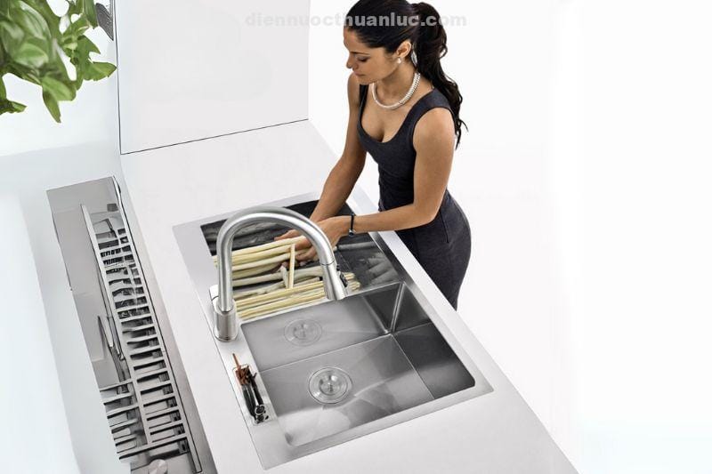 Chậu rửa chén Inox handmade 820x450x230 EL-HM8245 Eurolife với nhiều ưu điểm nổi bật