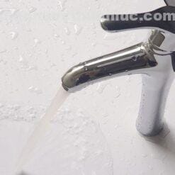 Ảnh lắp đặt thực tế vòi Lavabo nóng lạnh cao 30cm EL-D19 Eurolife