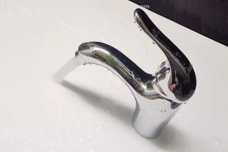 anh-thuc-voi-lavabo-lanh-el-ll117-eurolife-3 Ảnh thực tế vòi Lavabo lạnh EL-LL117 Eurolife