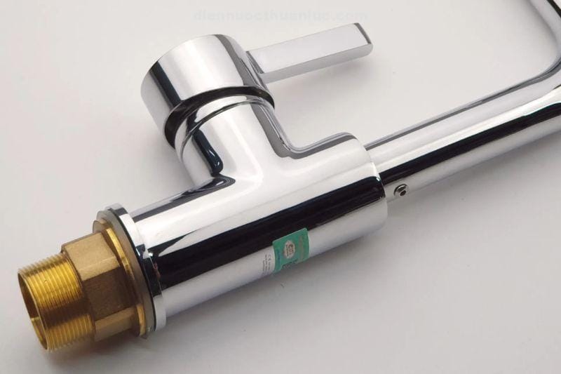 bat-gan-voi-rua-chen-nong-lanh-can-xoay-360-do-el-km02-eurolife Bát gắn vòi rửa chén nóng lạnh cần xoay 360 độ EL-KM02 Eurolife