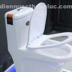 Bồn cầu 1 khối sứ Nano diệt khuẩn EL-BC2077 Eurolife với nắp đóng êm ái