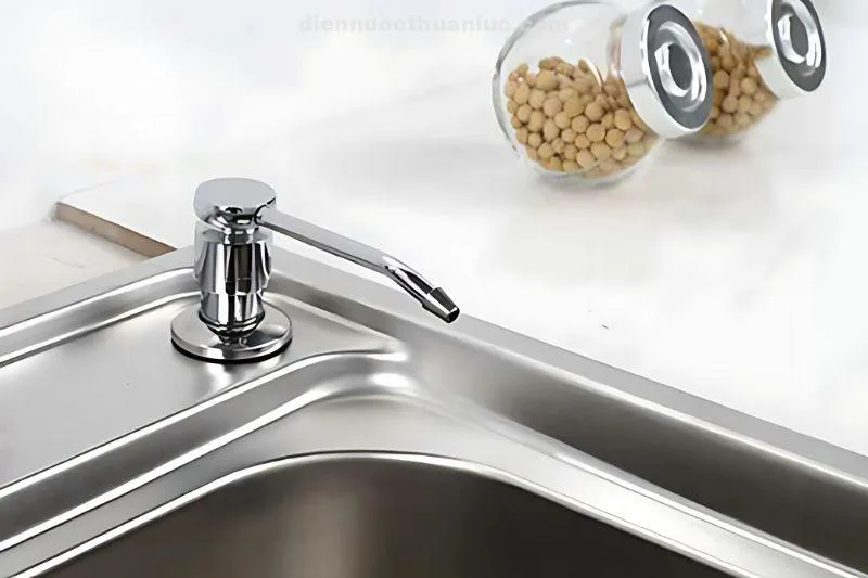 Chậu rửa chén 2 hộc EL-C9245 eurolife tích hợp lỗ chờ gắn bình rửa chén hoặc vòi nước
