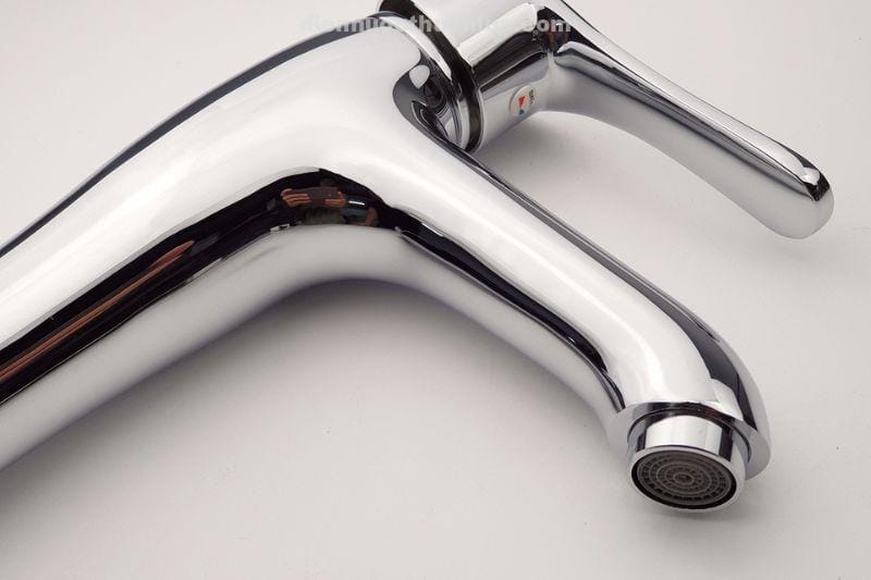 dau-voi-lavabo-nong-lanh-cao-30cm-el-d19-eurolife-voi-cong-nghe-tao-bot Đầu vòi Lavabo nóng lạnh cao 30cm EL-D19 Eurolife với công nghệ tạo bọt dòng chảy