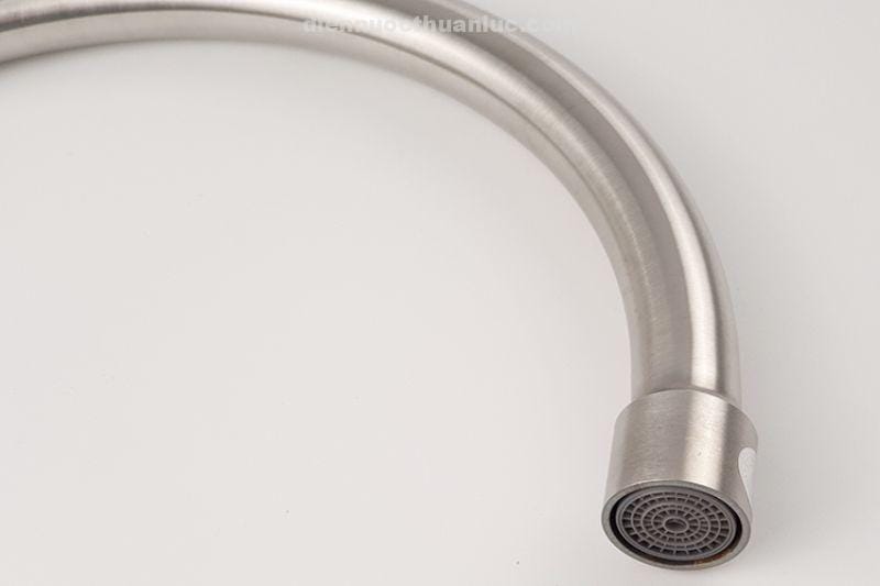 dau-voi-rua-chen-lanh-am-tuong-inox-304-el-rc08-eurolife-voi-cong-nghe-tao-bot-dong-chay Đầu vòi rửa chén lạnh âm tường Inox 304 EL-RC08 Eurolife tạo bọt dòng chảy