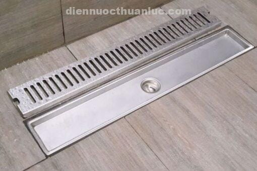 Hố ga 10x40cm chống hôi INOX 304 EL-HG1040/HG17 Eurolife với nắp dễ tháo rời