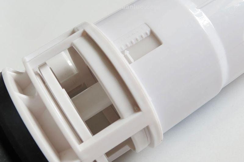 lay-dieu-chinh-luu-luong-nuoc-bo-xa-bon-cau-tonaldo-el-tf02-eurolife