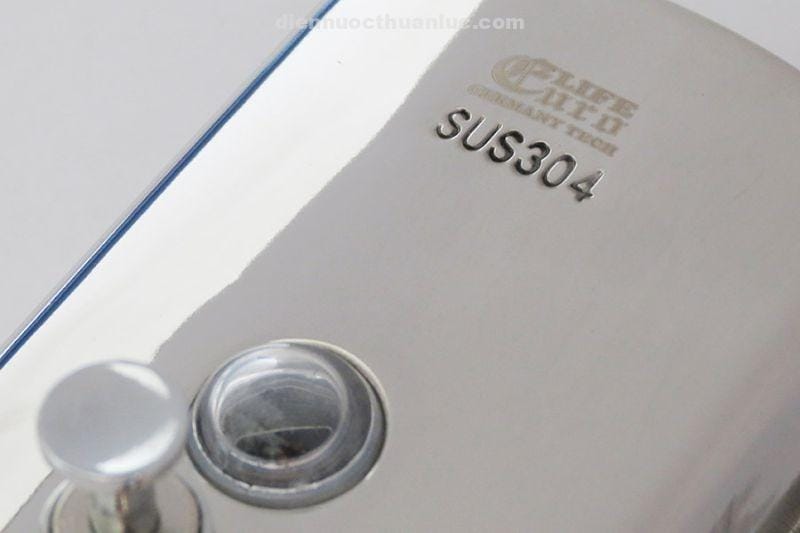 mat-theo-doi-luong-xa-phong-binh-xit-nuoc-rua-tay-inox-el-bx26-eurolife Mắt theo dõi lượng xà phòng của bình xịt nước rửa tay Inox SUS 304 treo tường EL-BX26 Eurolife