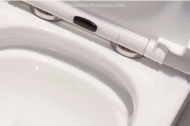 Nút nhấn tháo lắp đơn giản bồn cầu 1 khối sứ Nano diệt khuẩn EL-BC2077 Eurolife