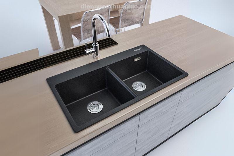 thuc-te-lap-dat-chau-rua-chen-2-hoc-da-thach-anh-el-qc8349-eurolife-2 Thực tế lắp đặt chậu rửa chén 2 hộc đá thạch anh EL-QC8349 eurolife