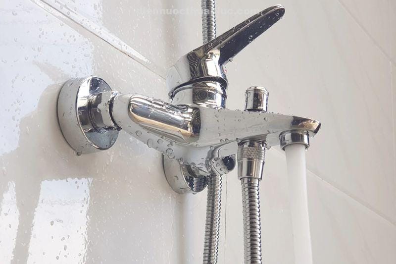 anh-thuc-te-cu-sen-nong-lanh-el-lot-01-eurolife Ảnh thực tế củ sen nóng lạnh EL-LOT 01 Eurolife