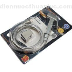 Đóng gói sản phẩm bộ vòi xịt vệ sinh EL-X11-V Eurolife