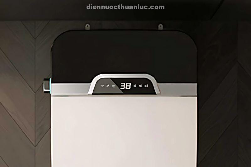 man-hinh-hien-thi-tren-than-bon-cau-thong-minh-el-sm8058d-eurolife Màn hình hiển thị trên Bồn cầu thông minh thế hệ mới EL-SM8058D Eurolife