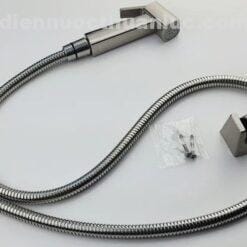 Trọn bộ sản phẩm bộ vòi xịt vệ sinh EL-X11-V Eurolife